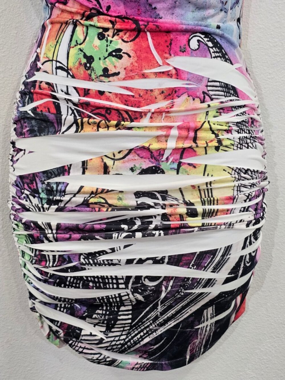 Cesarina ✦ Abstract Multicolor Cowl Neck Dress ✦ Lace Back Ruched Sides S - Picture 6 of 13